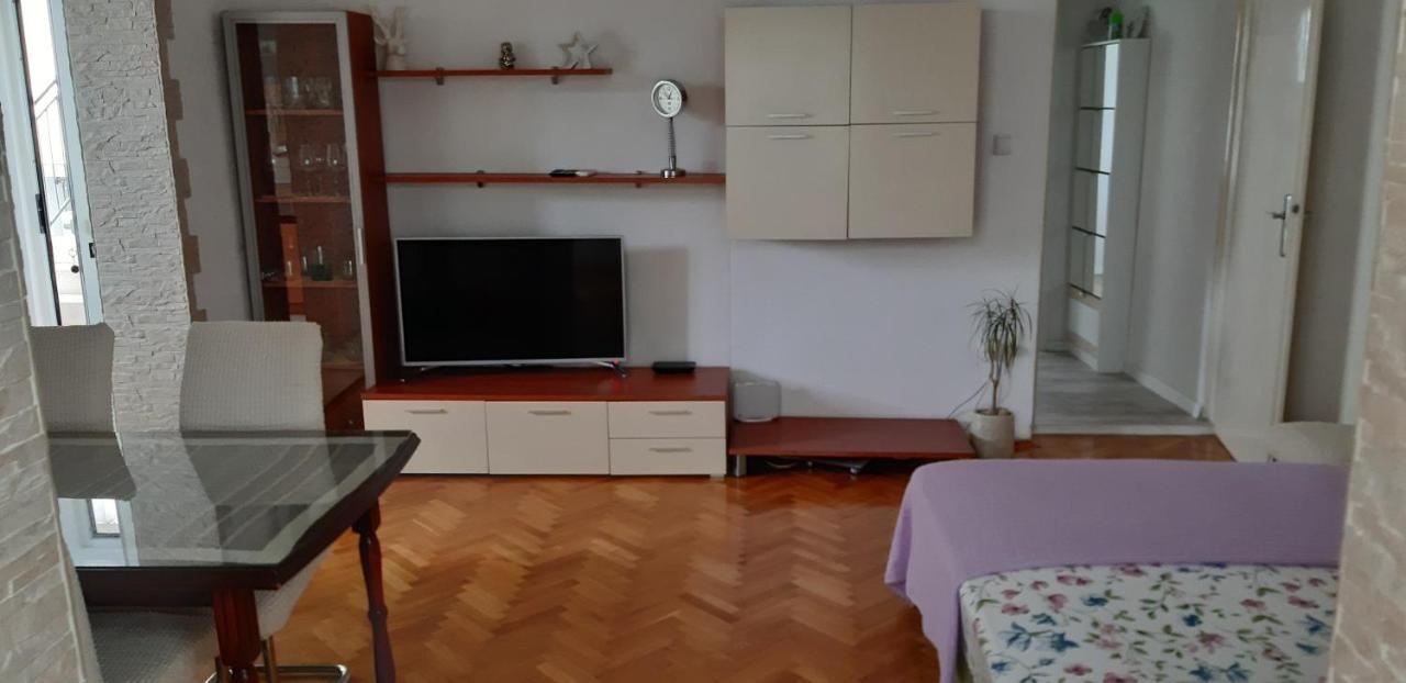 Apartment Rita Макарська Екстер'єр фото