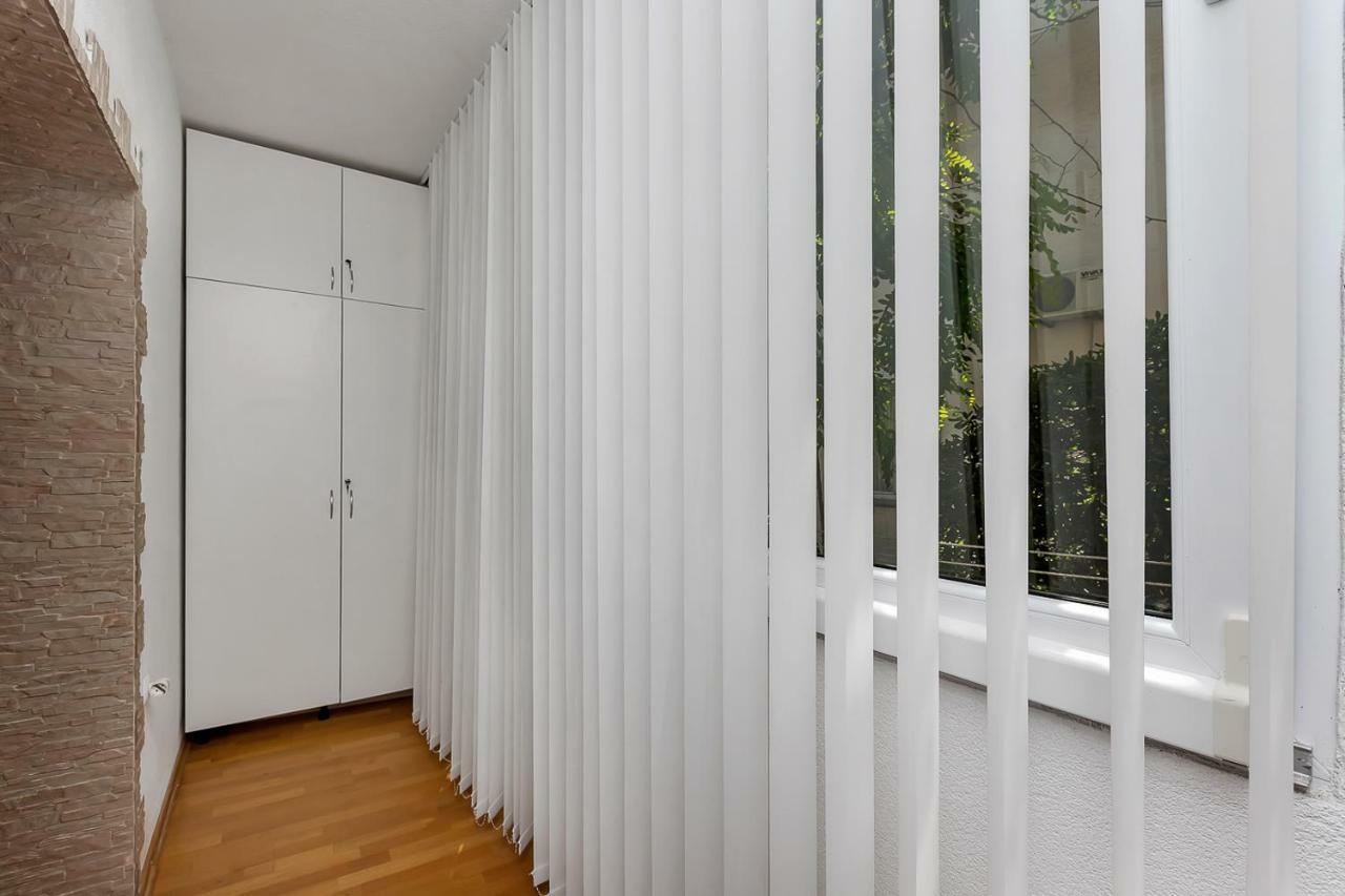 Apartment Rita Макарська Екстер'єр фото